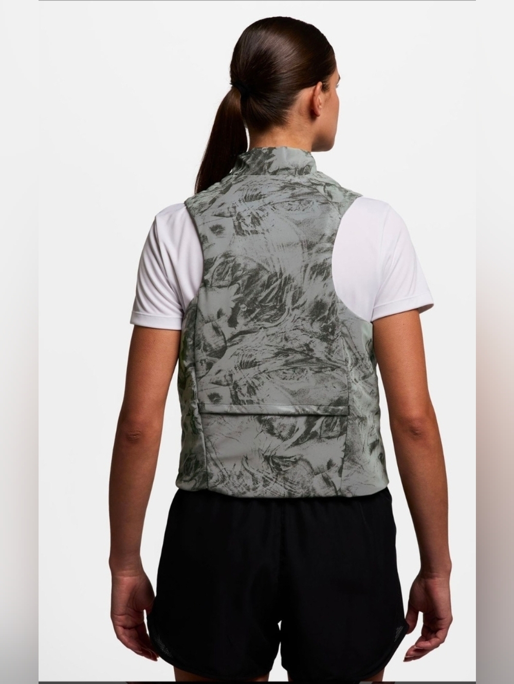 NWT Nike Swift Therma-FIT ADV Running Vest Women Marble Gray $160 - Picture 4 of 16